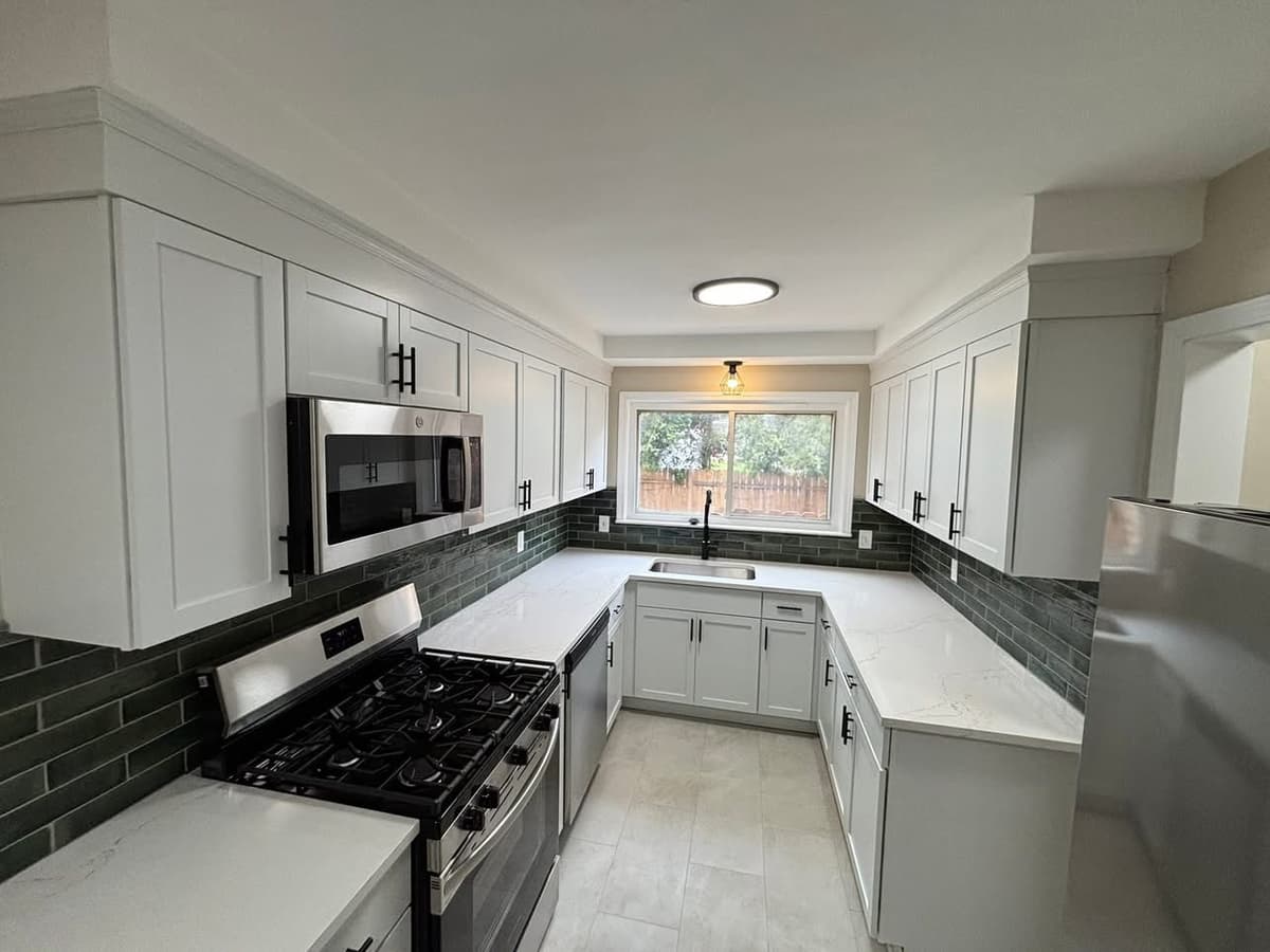A kitchen remodeled by Done Right Homes